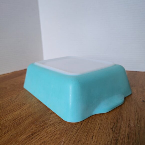 Vintage Pyrex 503 Turquoise Fridgie Aqua Refrigerator Dish w/ Ribbed Lid 1.5 Qt - Picture 5 of 8